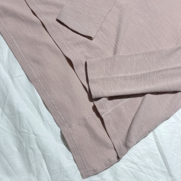 Columbia Waffle Knit Blush Pink Colored Light Weight Hoodie. Sz Large. Hi-Lo Hem - Picture 6 of 11